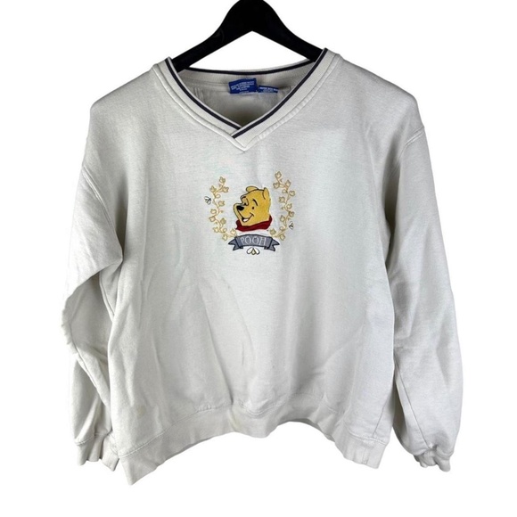 Disney Store Winnie the Pooh V-Neck - Picture 1 of 5